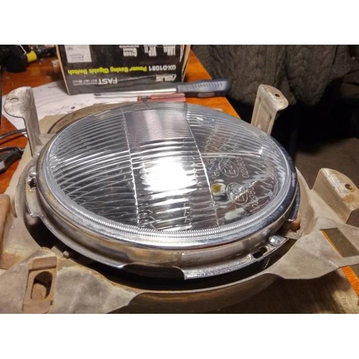 Farol H4 (substitui sealed beam) (cada) 