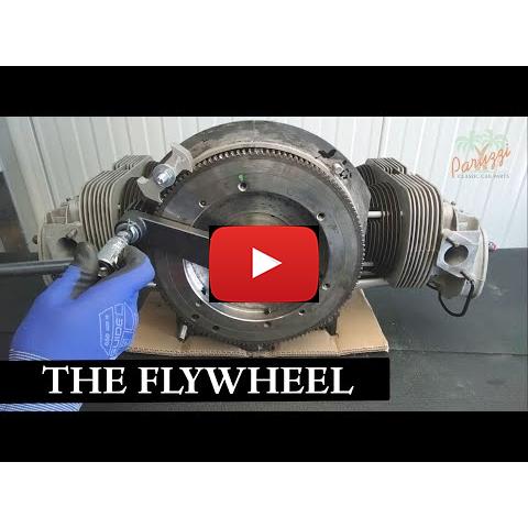 Engine overhaul - video 12<br />the flywheel