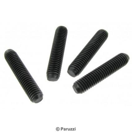 Stud M8 (4 pieces)