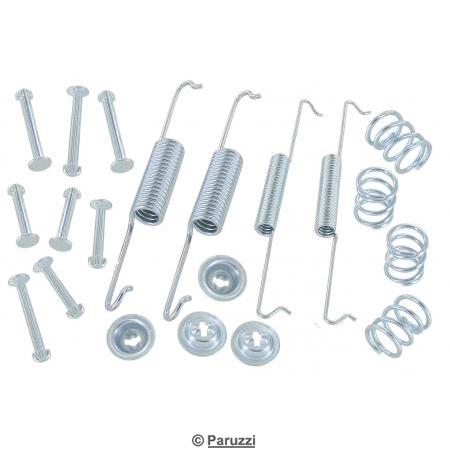 Brake shoe mounting kit front, including tension springs