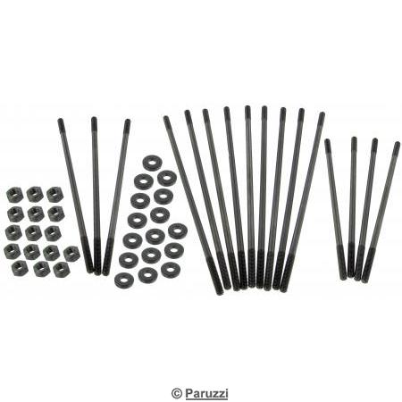 Chromoly case stud kit extra long (+ 13 mm) M8