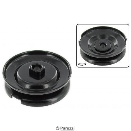 Alternator or generator pulley black