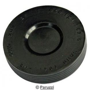 Rubber camshaft plug 