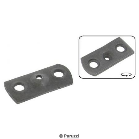 Handbrake cable compensator bracket