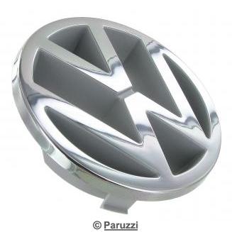 Chromed `VW` grille emblem