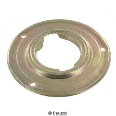 Fuel filler cap retainer ring 